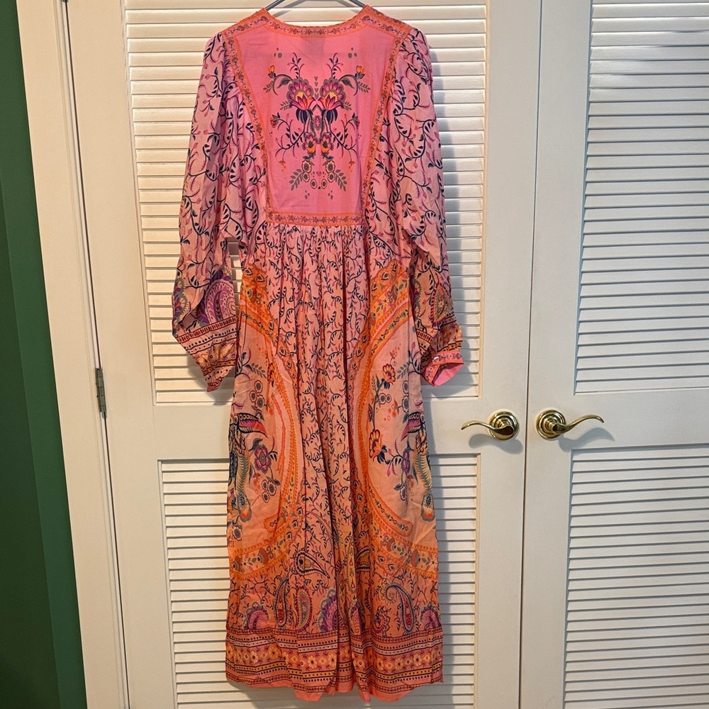 FARM Rio Vibrant Pink and Orange Long Sleeve Dress NWOT - Picture 3 of 4